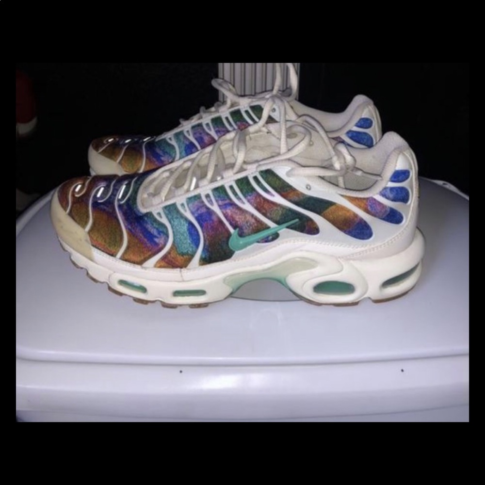 Nike air